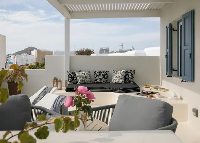Iria Beach Art Hotel